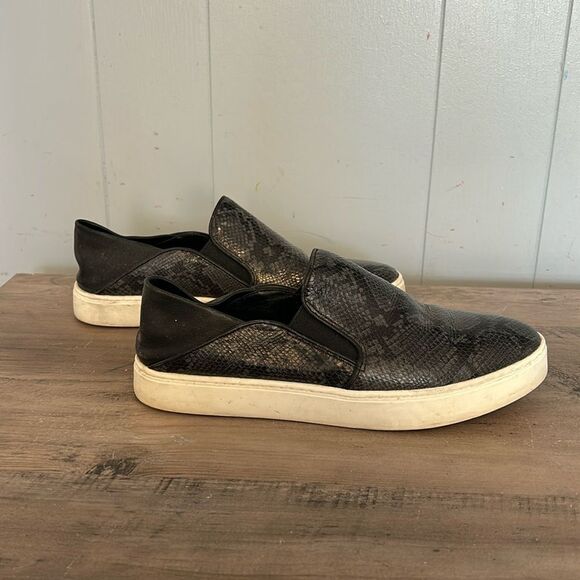 Vince Black Snakeskin Slip On Sneakers Size 6 - Picture 1 of 4